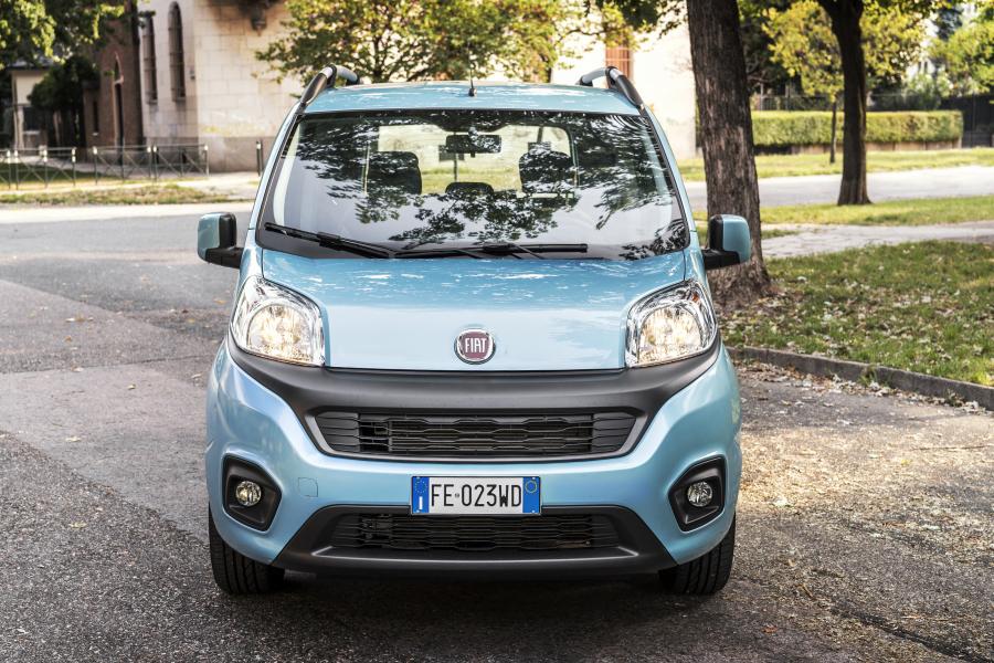  Fiat Qubo 2016 года  (фото 4 из 9)